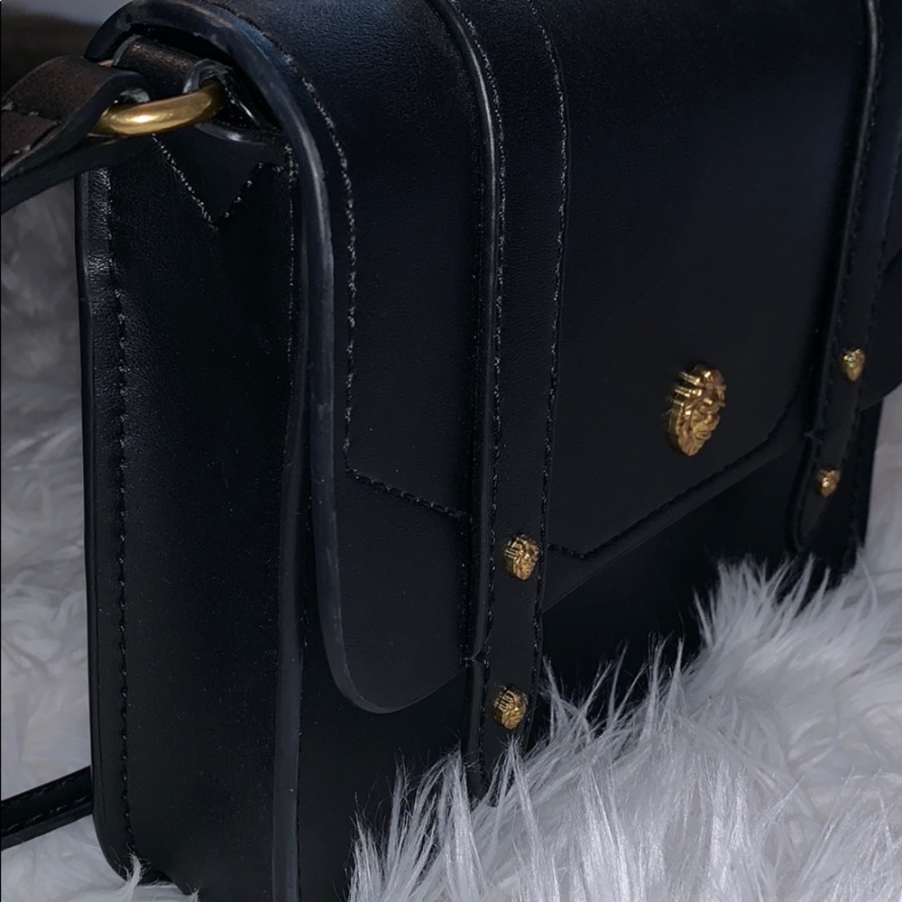 Black purse
